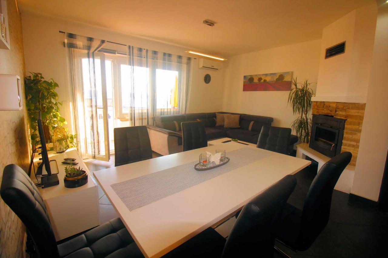 Apartment Martina Crikvenica Eksteriør billede
