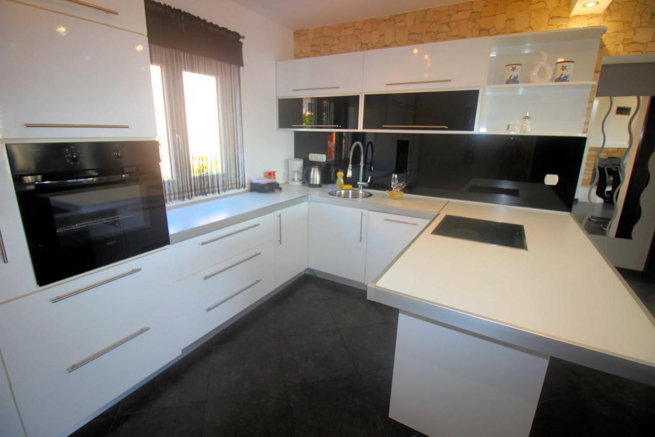 Apartment Martina Crikvenica Eksteriør billede